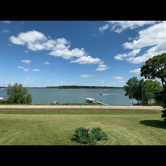 Meet your Posher, Rechelle - Picture 1 of 1